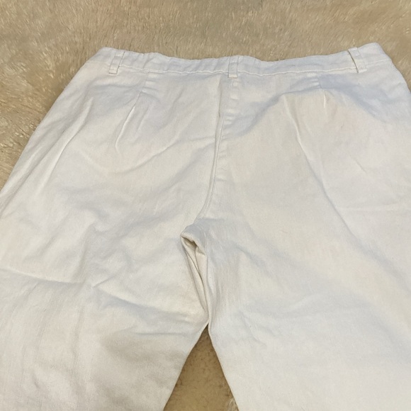 White denim capris size 12 - Picture 6 of 9